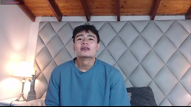 Snapshot of Clement_Reyes chatting on October 2025 12:46:01 PM Clement Reyes online show from October 2025 12:46:01 PM