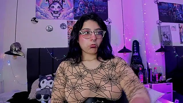 SabrinaV  online show from April 2026 11:26:01 AM