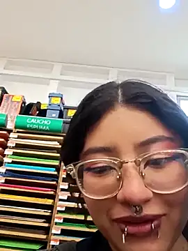 SabrinaV  online show from February 2026 10:21:01 PM