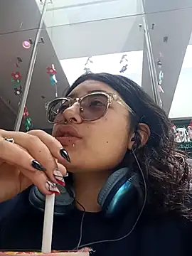 SabrinaV  online show from January 2026 05:16:02 PM