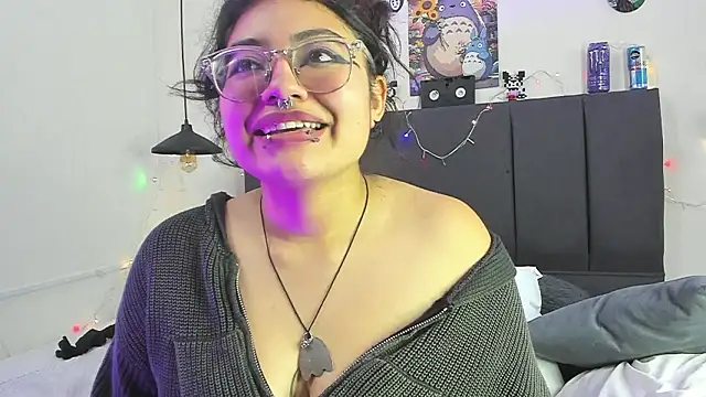 SabrinaV  online show from February 2026 11:40:02 PM