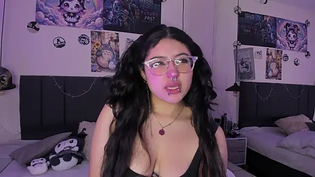 SabrinaV  online show from March 2026 11:27:01 AM