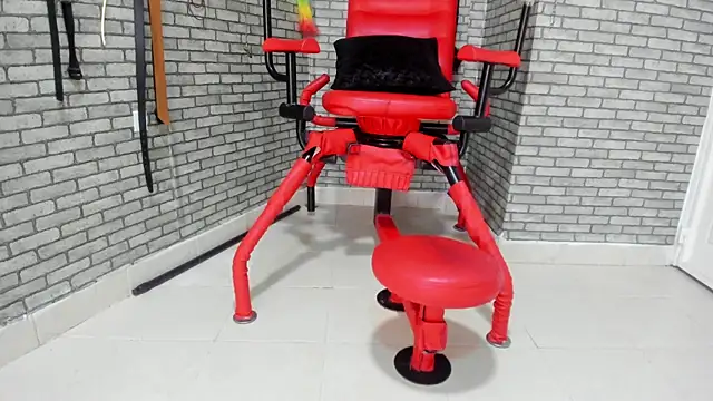 BDSM MEDUZA online show from January 2026 11:28:01 AM