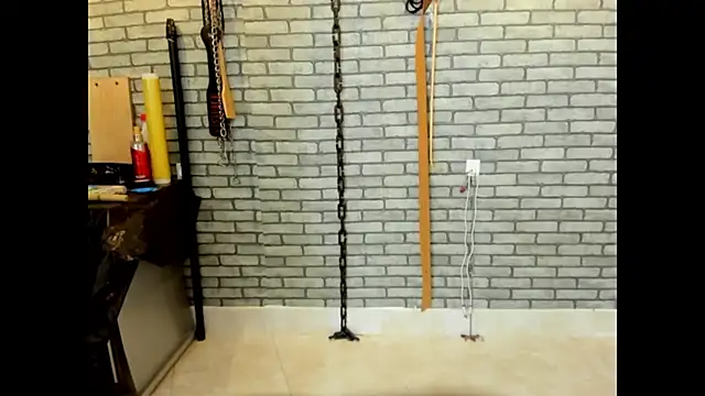 Snapshot of BDSM_MEDUZA chatting on November 2025 06:01:01 AM BDSM MEDUZA online show from November 2025 06:01:01 AM