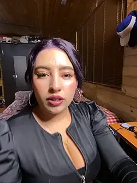 Snapshot of Dani_and_Ander chatting on September 2025 11:01:02 PM Dani and Ander online show from September 2025 11:01:02 PM