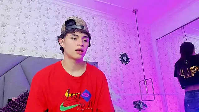 Snapshot of meganandtylerr19 chatting on December 2025 12:15:02 PM meganandtylerr19 online show from December 2025 12:15:02 PM