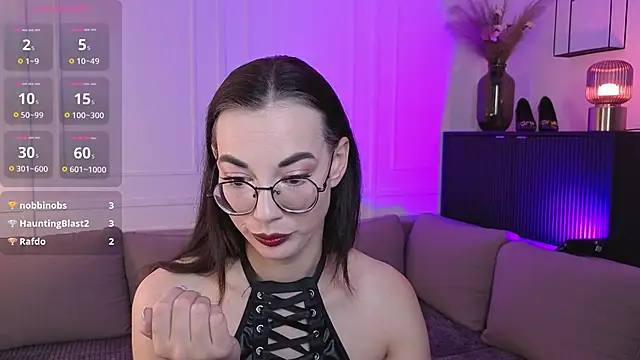 Snapshot of EmmaJakson chatting on October 2025 02:42:02 PM EmmaJakson online show from October 2025 02:42:02 PM