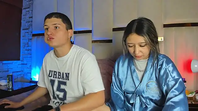 ANLLELOAndANGELA online show from April 2026 06:09:01 PM