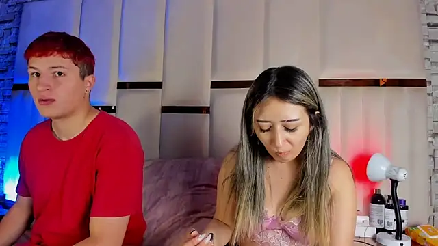 ANLLELOAndANGELA online show from March 2026 04:33:01 PM