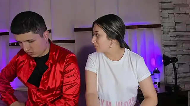 ANLLELOAndANGELA online show from April 2026 04:47:01 PM