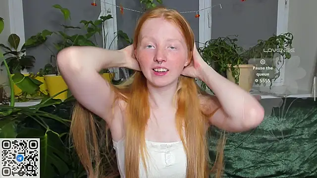 Snapshot of RitaSweety18 chatting on November 2025 09:07:02 PM RitaSweety18 online show from November 2025 09:07:02 PM