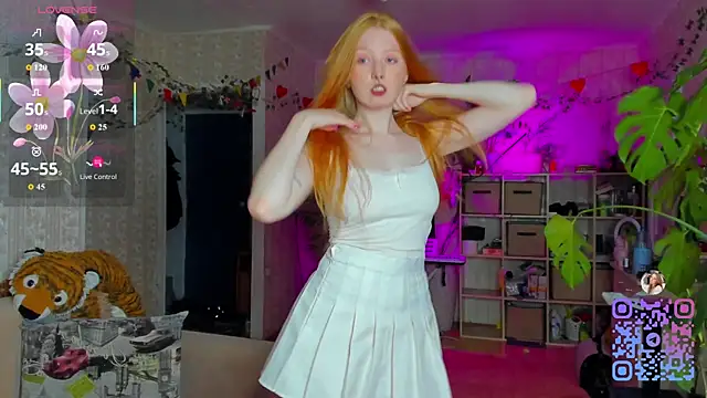 RitaSweety18 online show from June 2026 08:52:02 PM