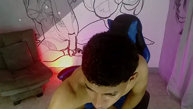 deivid bigcock1 online show from November 2025 12:36:01 AM