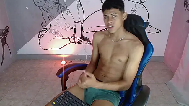 deivid bigcock1 online show from October 2025 12:33:02 AM