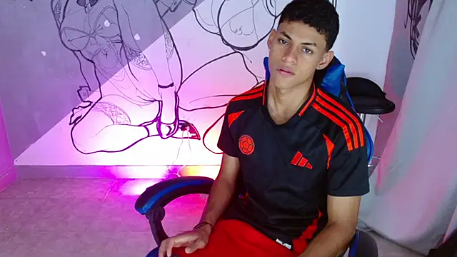 deivid bigcock1 online show from December 2025 06:28:02 PM