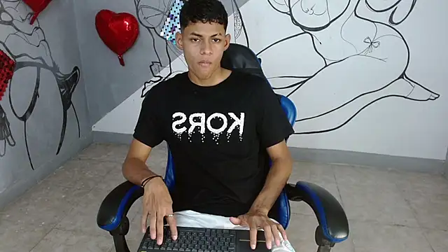 deivid bigcock1 online show from September 2025 12:16:01 AM