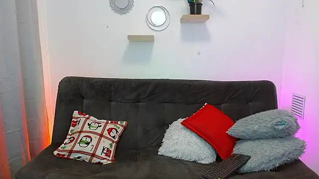 deivid bigcock1 online show from November 2025 12:26:02 AM