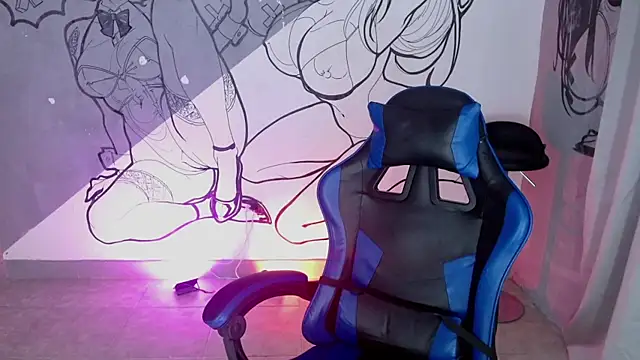 deivid bigcock1 online show from November 2025 12:32:02 AM