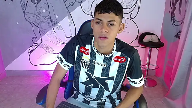 deivid bigcock1 online show from December 2025 12:11:01 AM