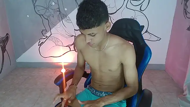 deivid bigcock1 online show from October 2025 12:23:02 AM