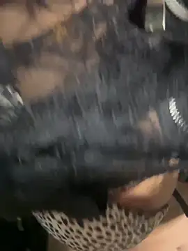 DAMinii  online show from October 2025 06:52:02 PM