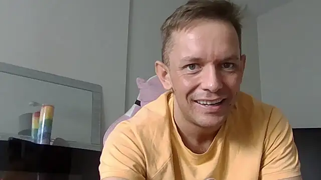 HeftyBoat6 online show from March 2026 11:47:01 AM