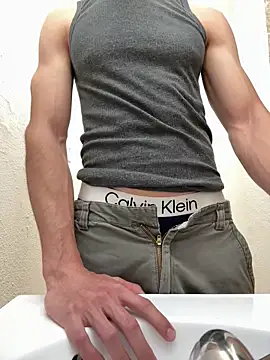 gymratforyouu online show from September 2025 02:39:01 AM