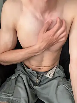 gymratforyouu online show from June 2026 01:03:01 AM