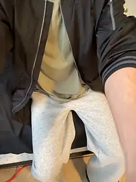 gymratforyouu online show from February 2026 09:42:01 PM