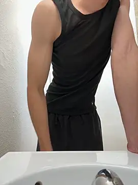 gymratforyouu online show from October 2025 09:36:02 PM