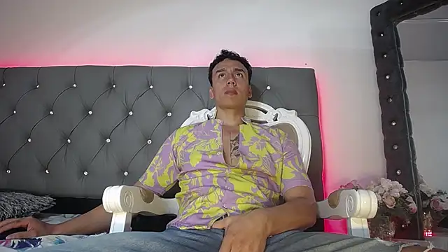 Andrew Thomas  online show from September 2025 03:12:02 AM