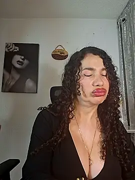 Lina 444 online show from December 2025 11:51:02 PM