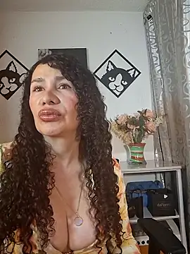 Lina 444 online show from February 2026 01:29:01 AM