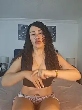 Lina 444 online show from February 2026 12:07:02 AM