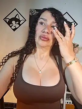 Lina 444 online show from March 2026 11:19:01 PM