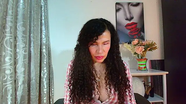 Lina 444 online show from September 2025 02:06:02 AM