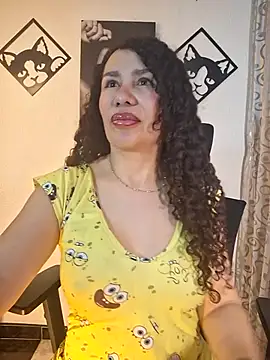 Lina 444 online show from April 2026 02:02:02 AM