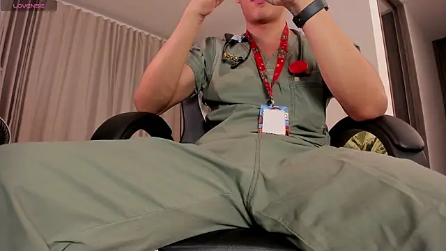 DarkLuster 22 online show from November 2025 04:08:01 AM