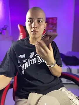 nicocoox online show from March 2026 04:08:01 PM