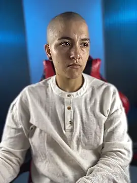 nicocoox online show from April 2026 05:52:02 PM