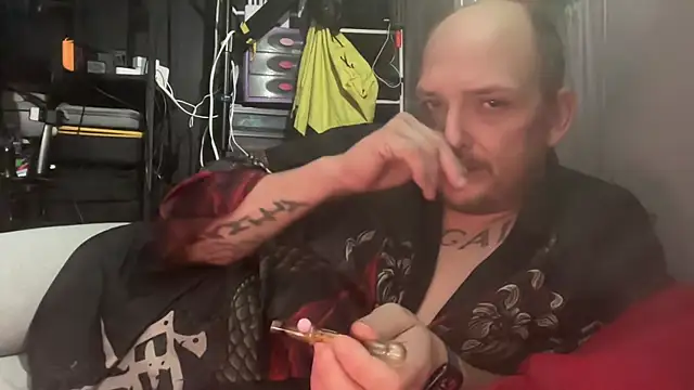 lickyluke17 online show from September 2025 12:49:02 AM