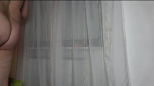 hiddenman87 online show from February 2026 01:06:02 AM