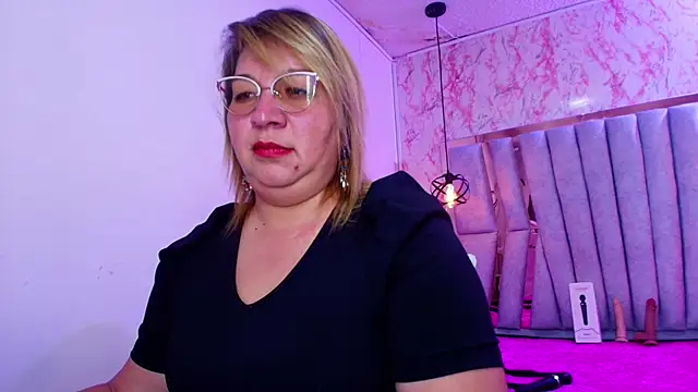 MaylinRosse  online show from November 2025 07:39:02 PM