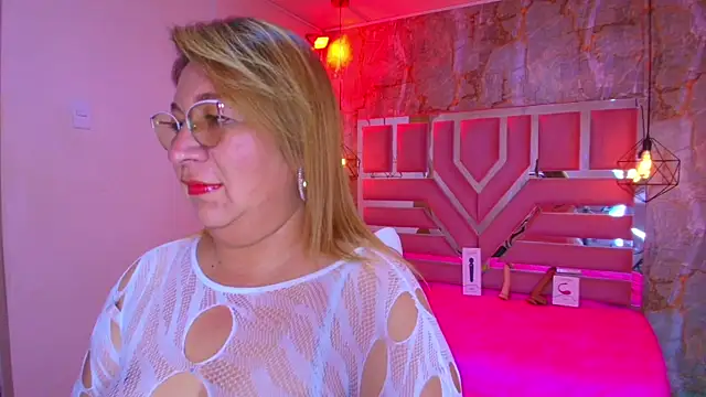 MaylinRosse  online show from November 2025 06:56:01 PM