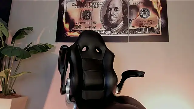 chrizmacgregor online show from January 2026 01:53:02 AM