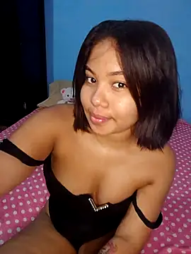 Snapshot of little_onixx chatting on November 2025 04:44:02 PM little onixx online show from November 2025 04:44:02 PM