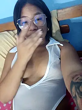 little onixx online show from October 2025 11:11:02 AM