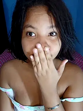 Snapshot of little_onixx chatting on November 2025 11:58:01 AM little onixx online show from November 2025 11:58:01 AM