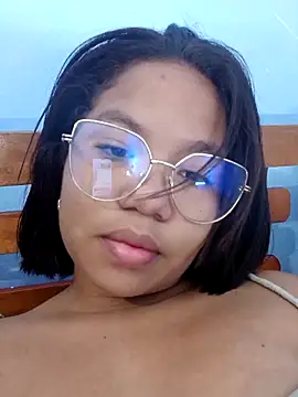 Snapshot of little_onixx chatting on October 2025 11:09:02 AM little onixx online show from October 2025 11:09:02 AM