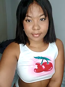 Snapshot of little_onixx chatting on December 2025 11:24:02 AM little onixx online show from December 2025 11:24:02 AM